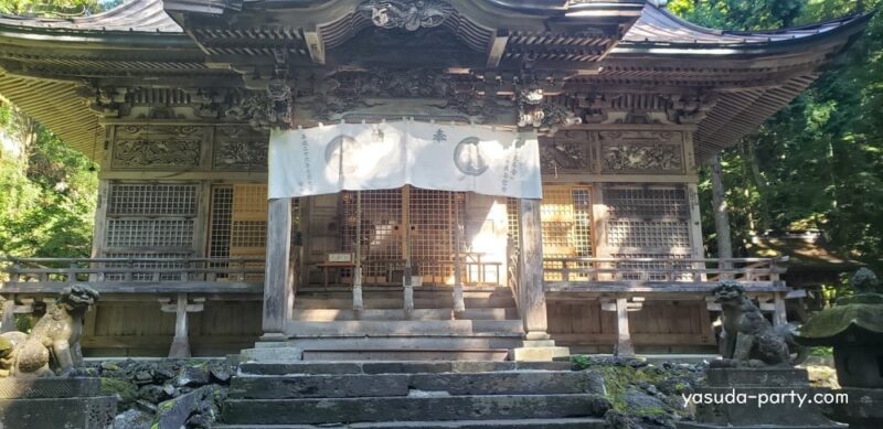 十和田神社 拝殿